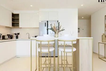 Stunning 2 Bed In Downtown Views Apartment Dubai United Arab Emirates