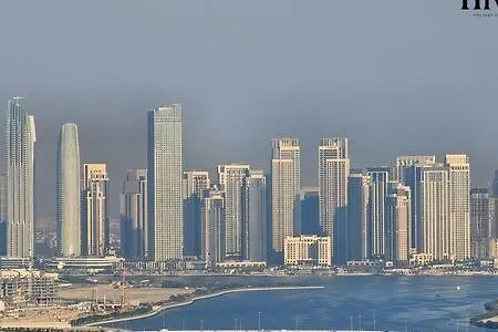 Stunning 2 Bed In Downtown Views Apartment Dubai