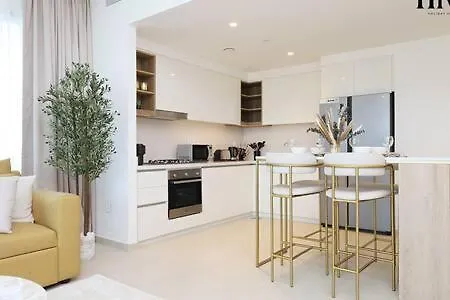 Stunning 2 Bed In Downtown Views Apartment Dubai